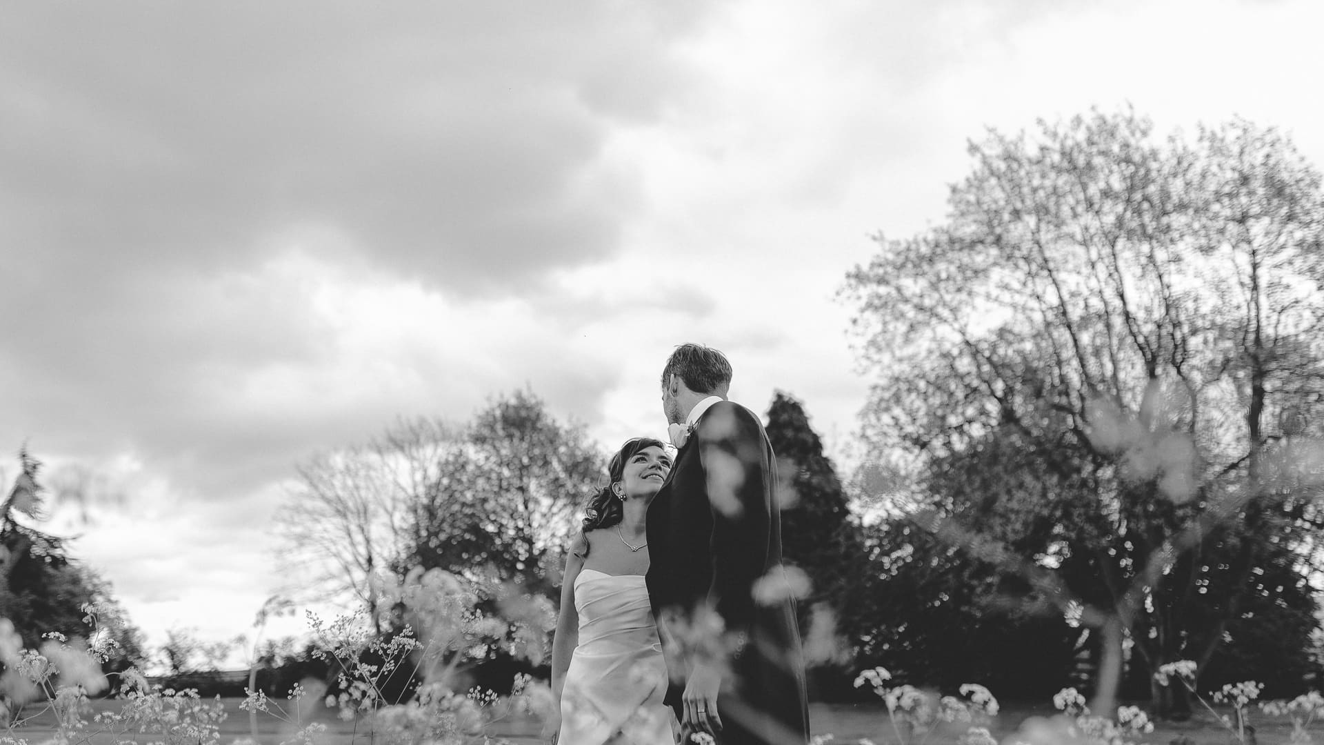Elmore Court Wedding Photography 17
