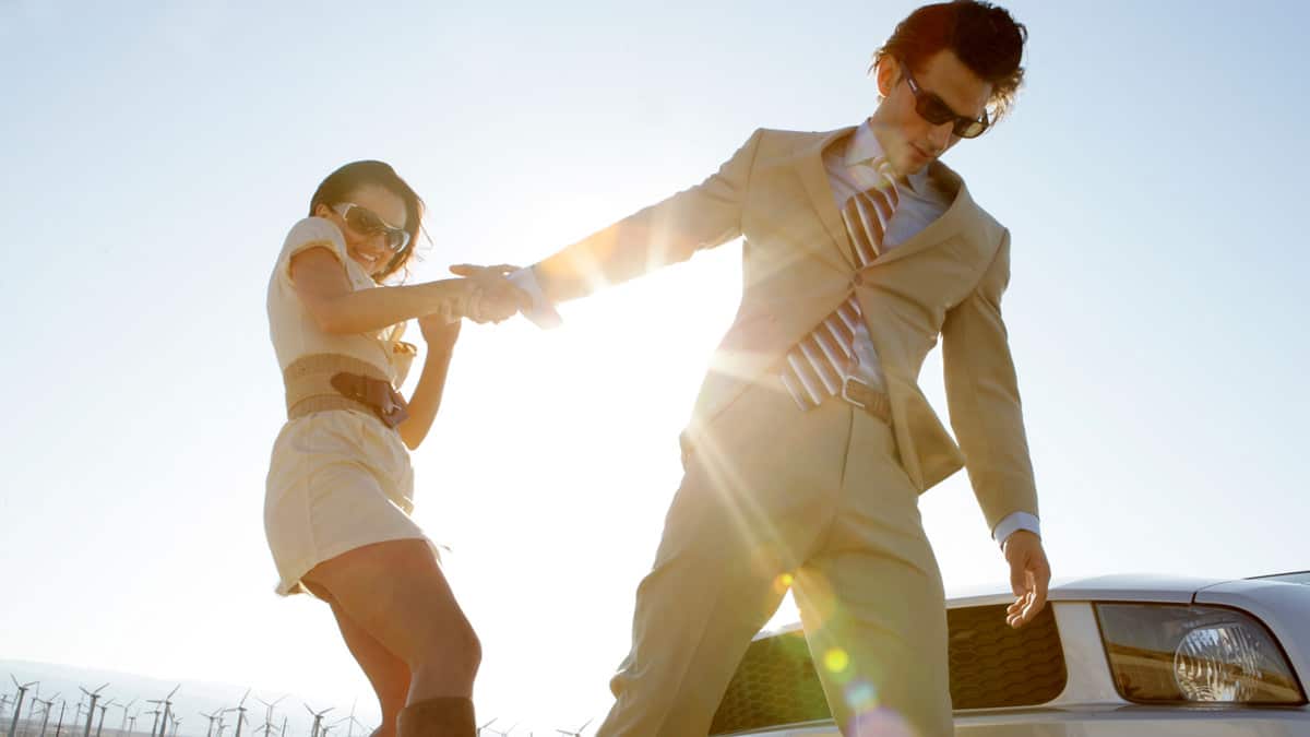 What to Wear to Your Engagement Shoot 1