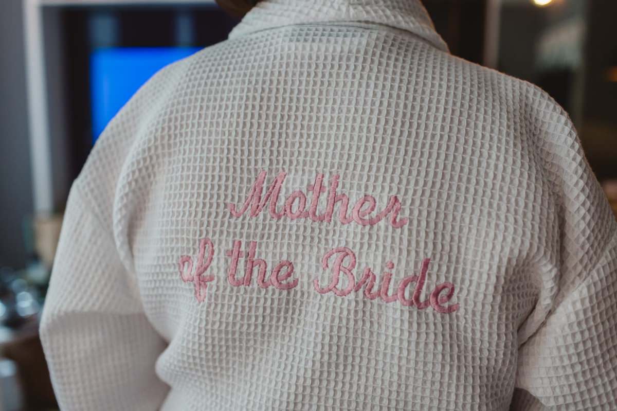 London Wedding Photography - mother of the bride